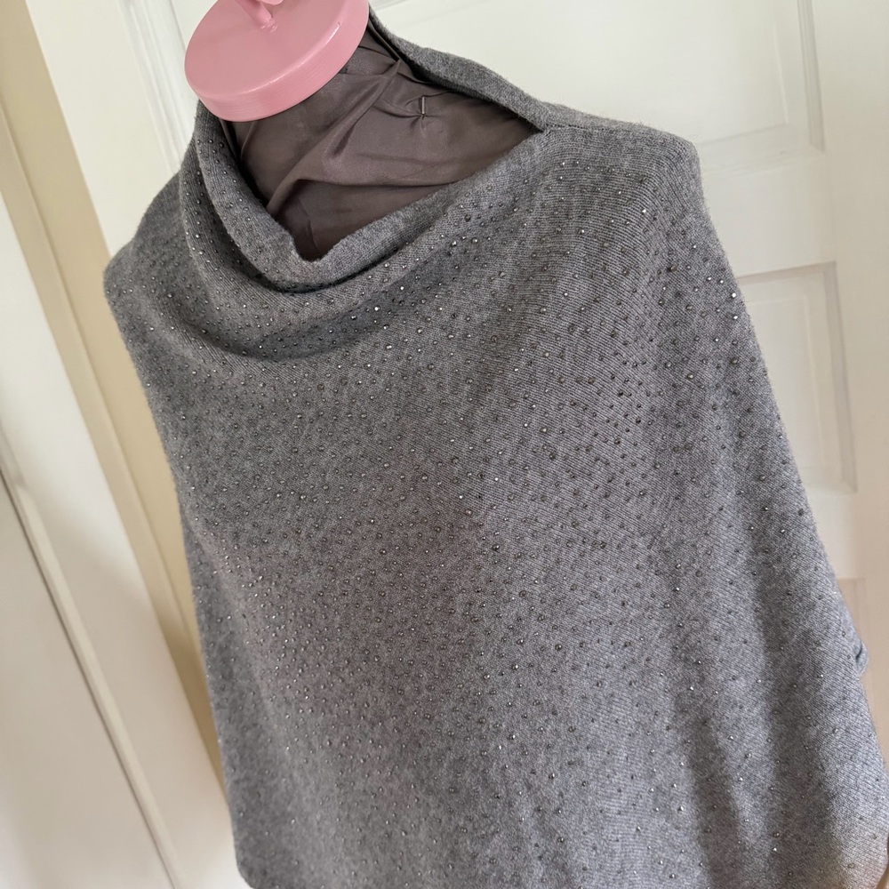 La Fiorentina Grey Sparkle Sweater Poncho - Picture 2 of 6